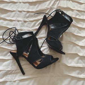 NEW Black Seude Peeptoe Lace Up Heels Size 6